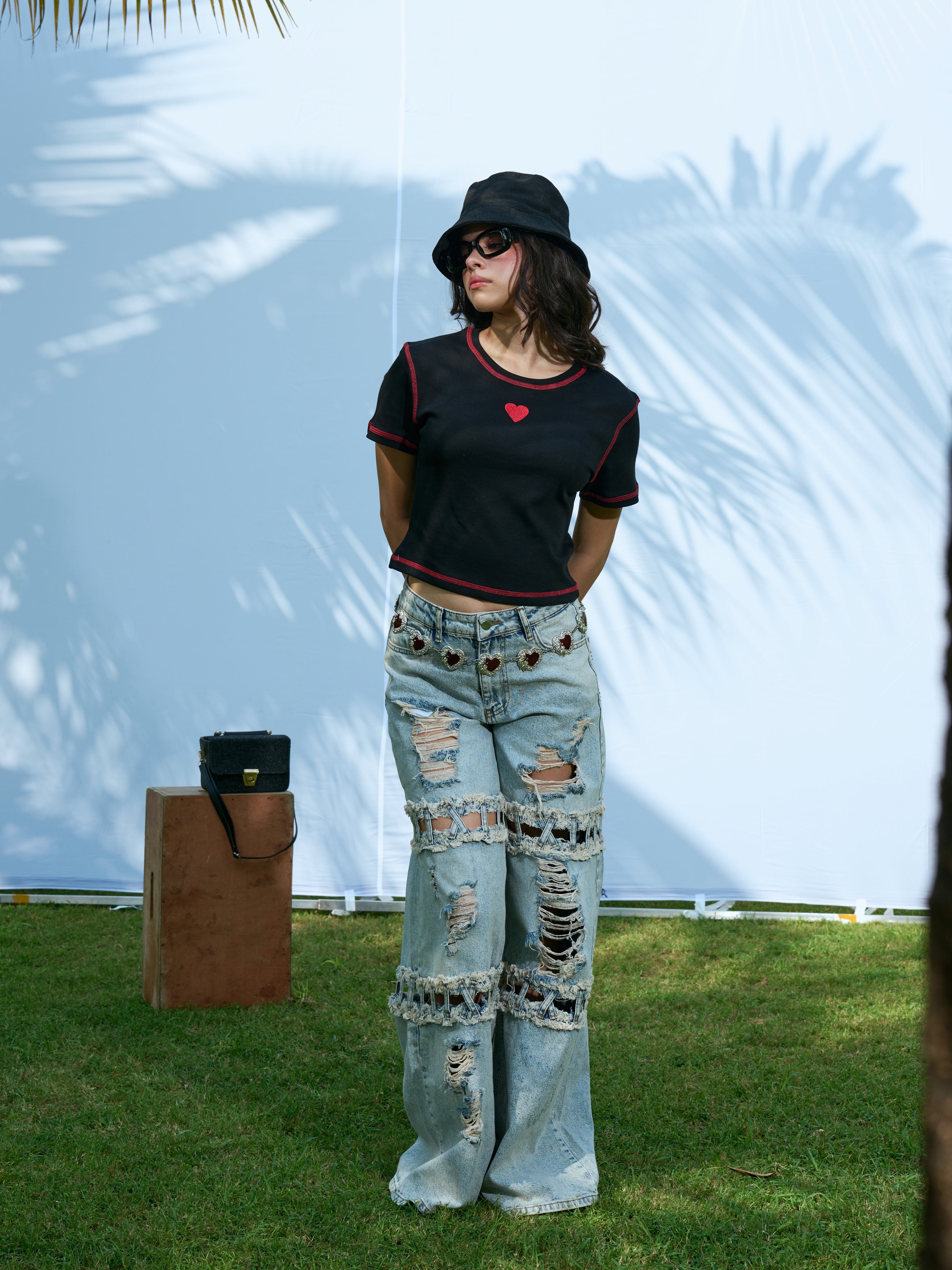 Contrast Love Tee - Black