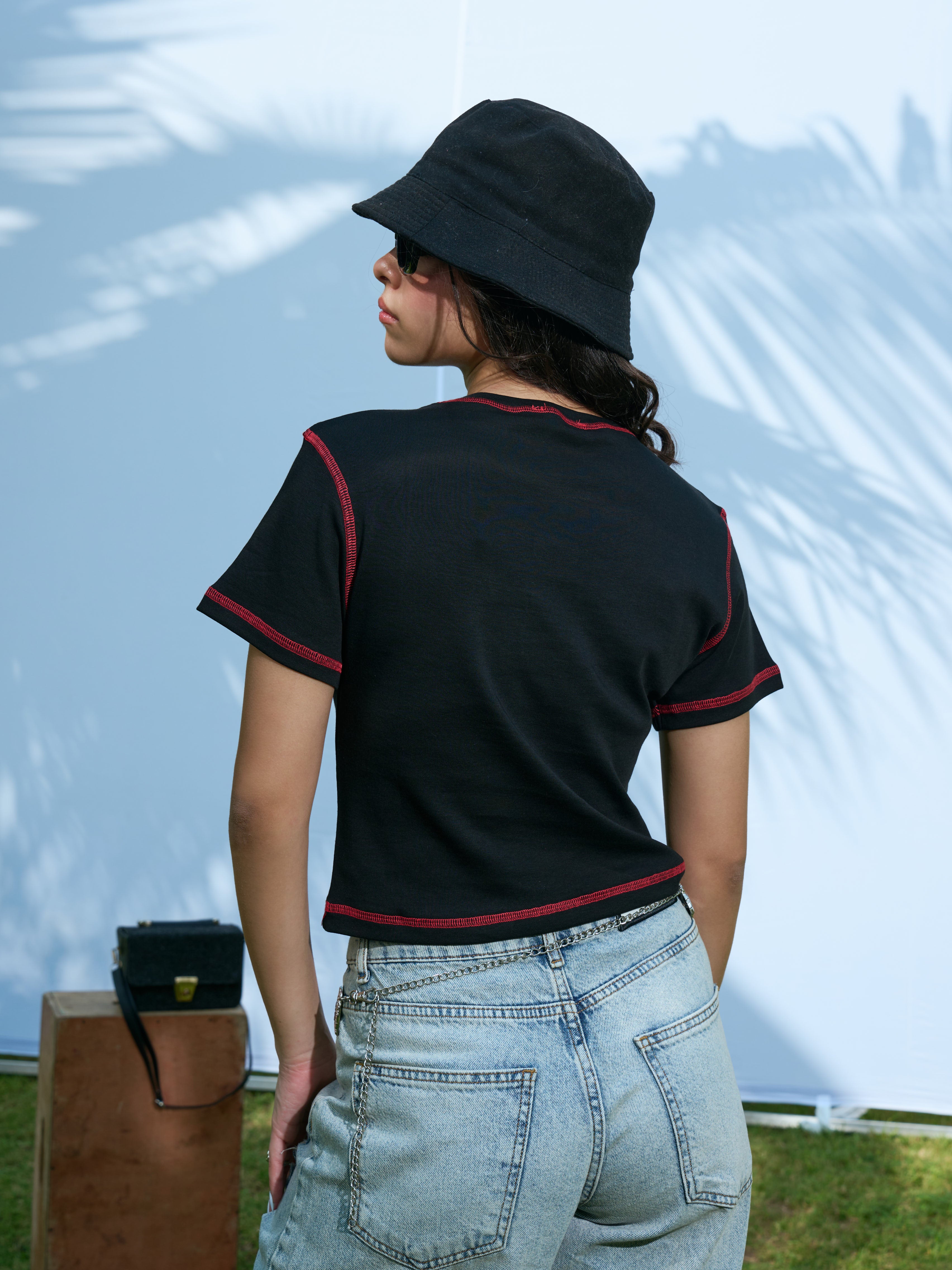 Contrast Love Tee - Black