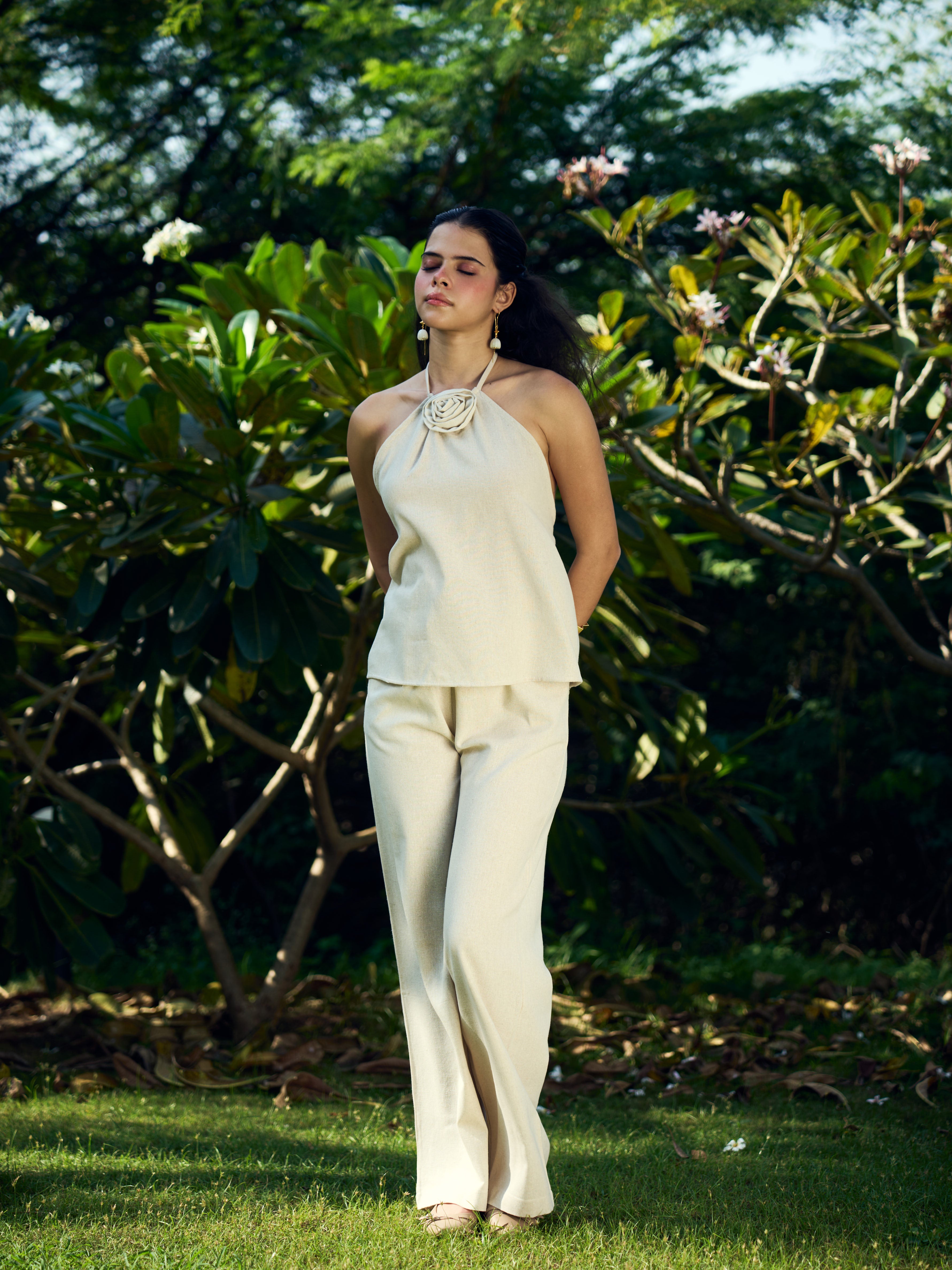 Soft Petal Linen Set