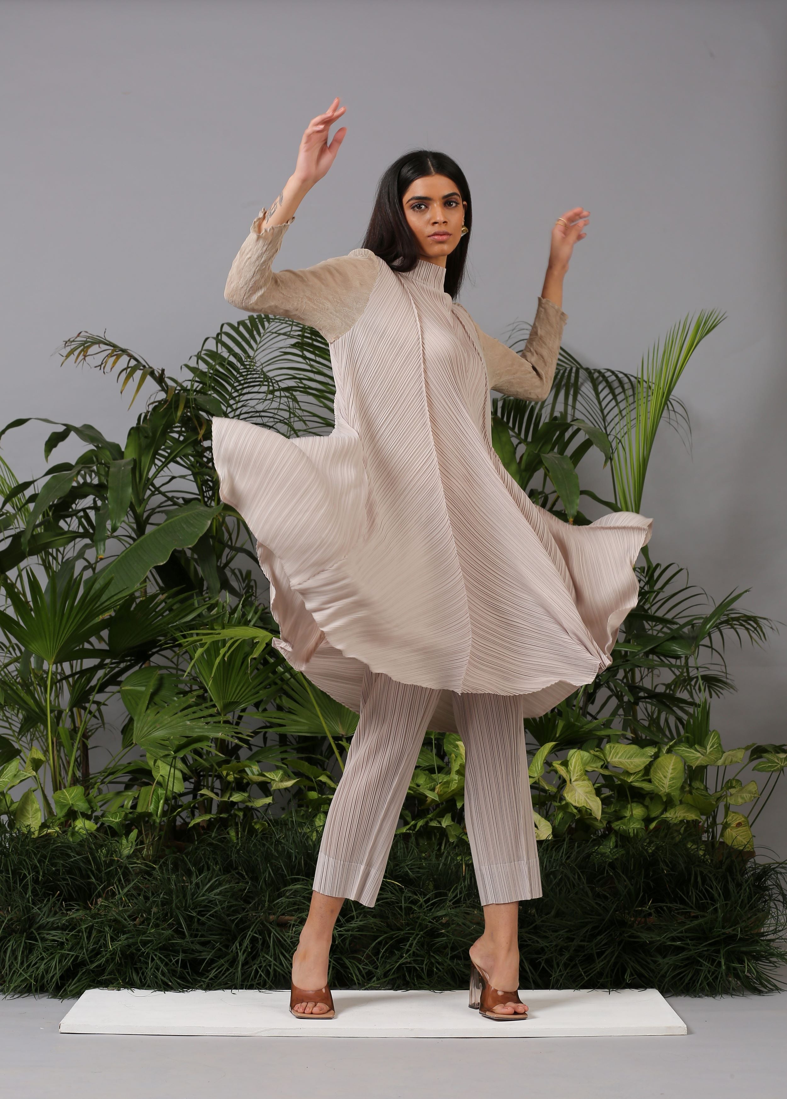 BEIGE CULOTTE PANT