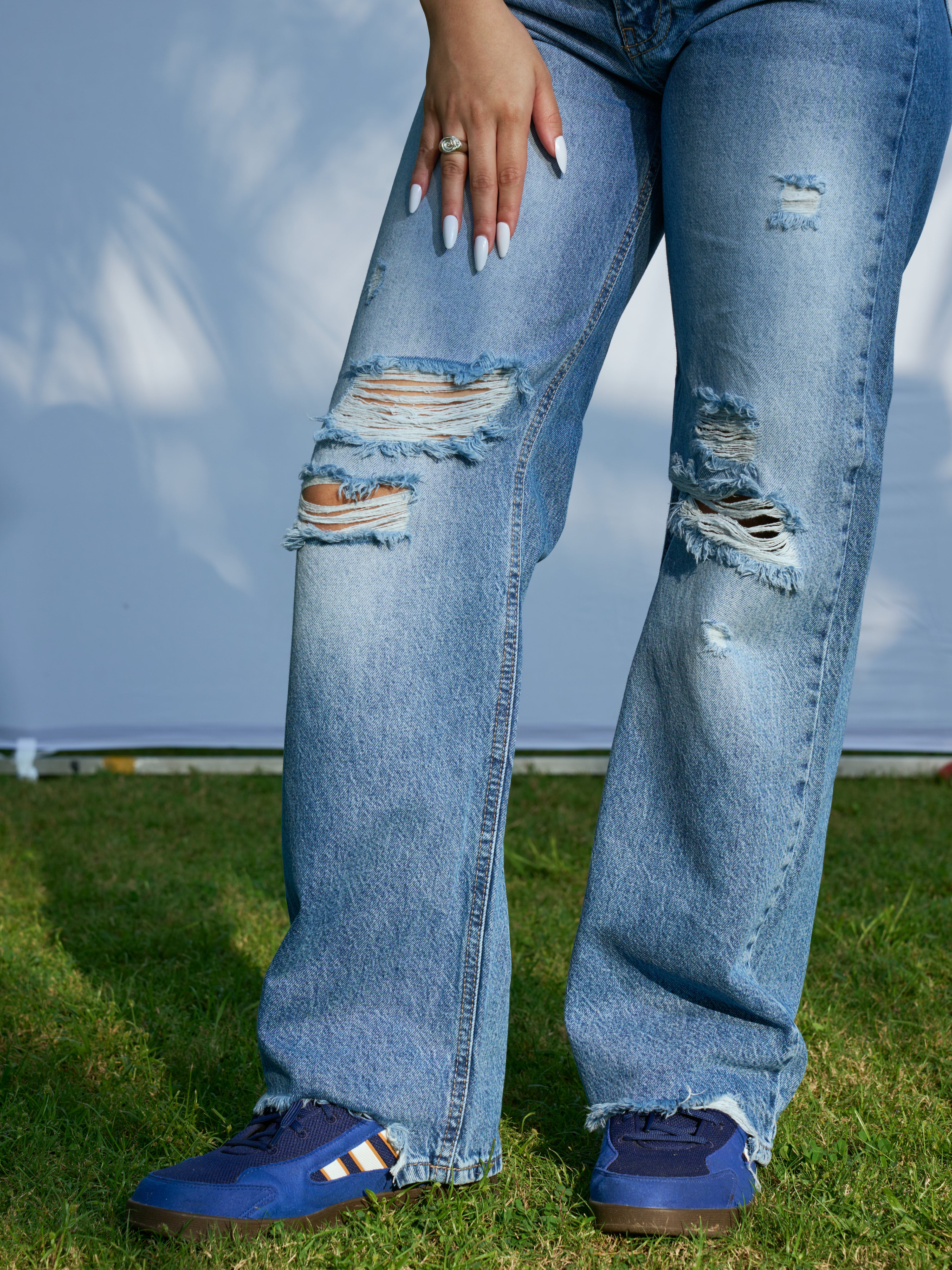 Classic Blue Rip Straight